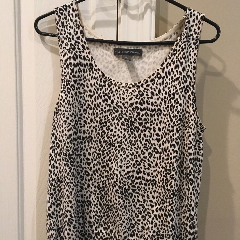 Josephine Claus leopard tank